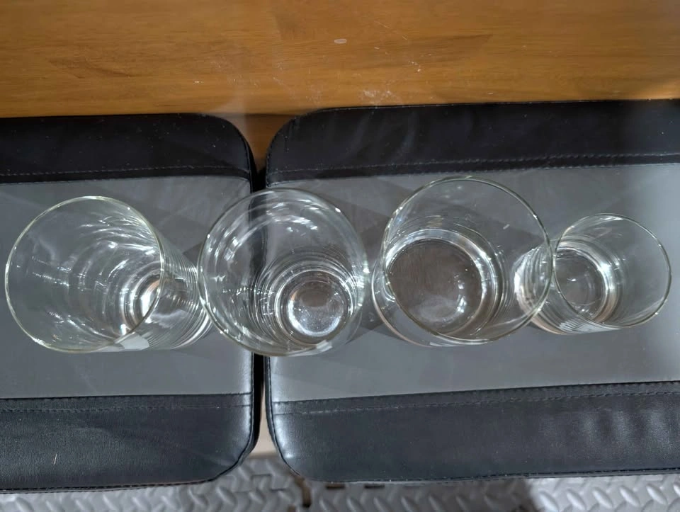 4-piece monogram glass set with letter J - photo 2