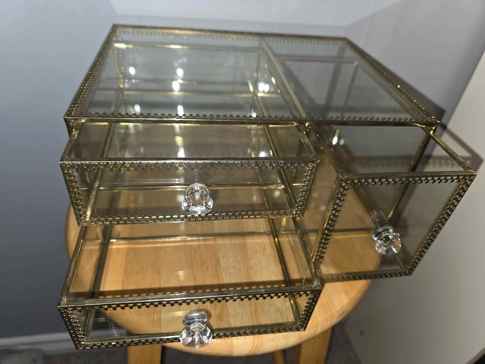 Gold Glass Organizer - photo 2