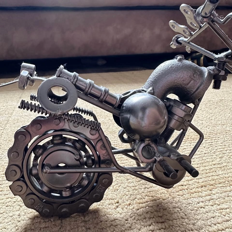 Metal Motorcycle Sculpture Art - photo 3