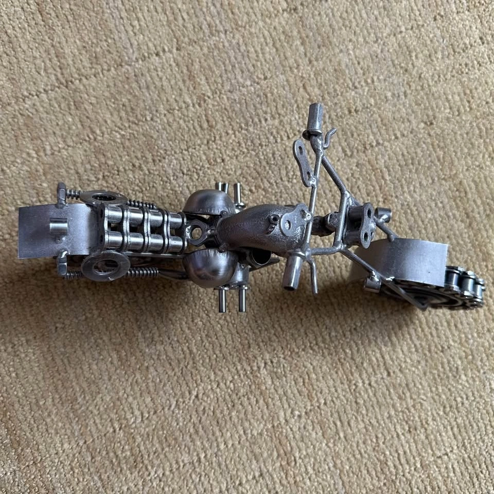 Metal Motorcycle Sculpture Art - photo 4