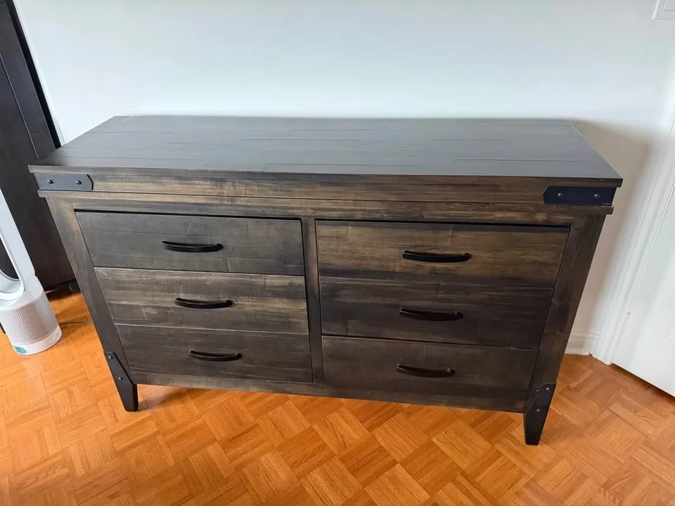 2 Solid Wood Dressers - photo 3