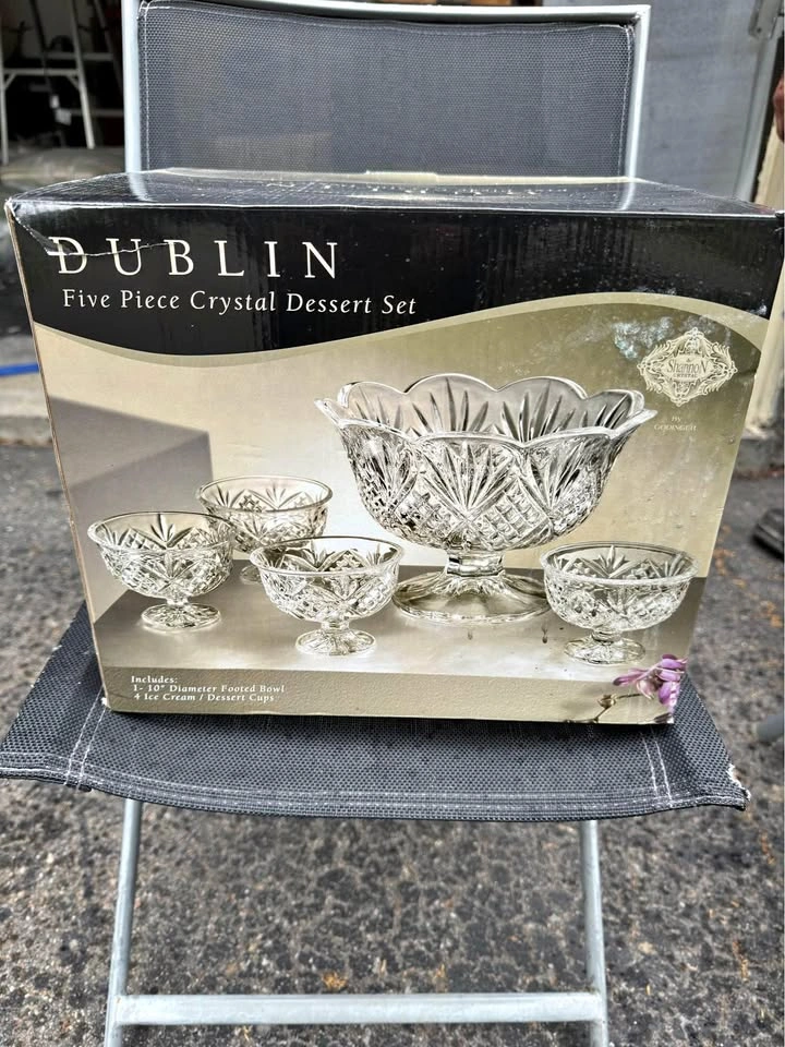 Brand New Kitchen Dishware