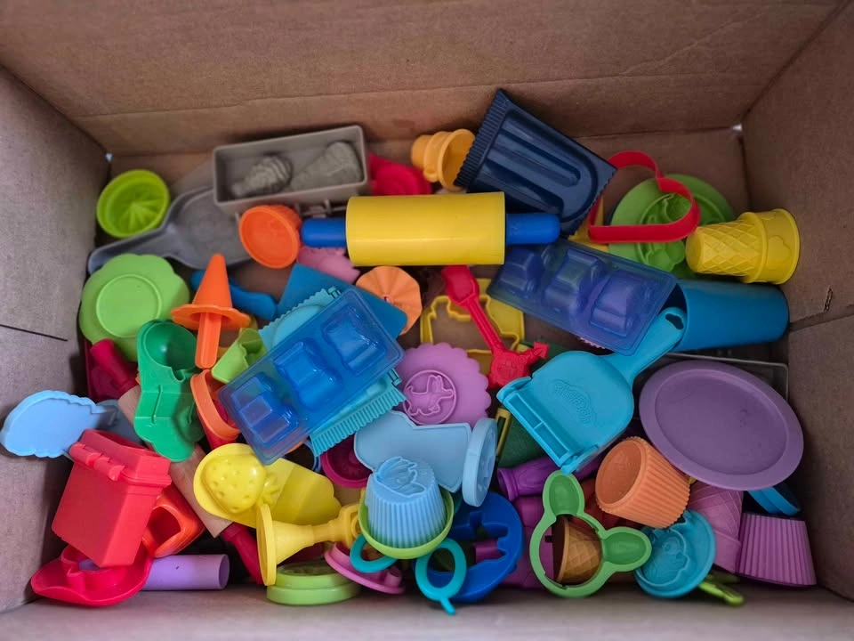 Playdough and LOTS of accessories - photo 4