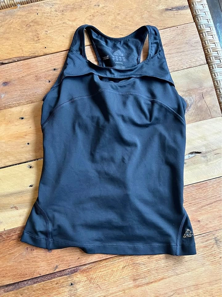 Workout Top - Size Small