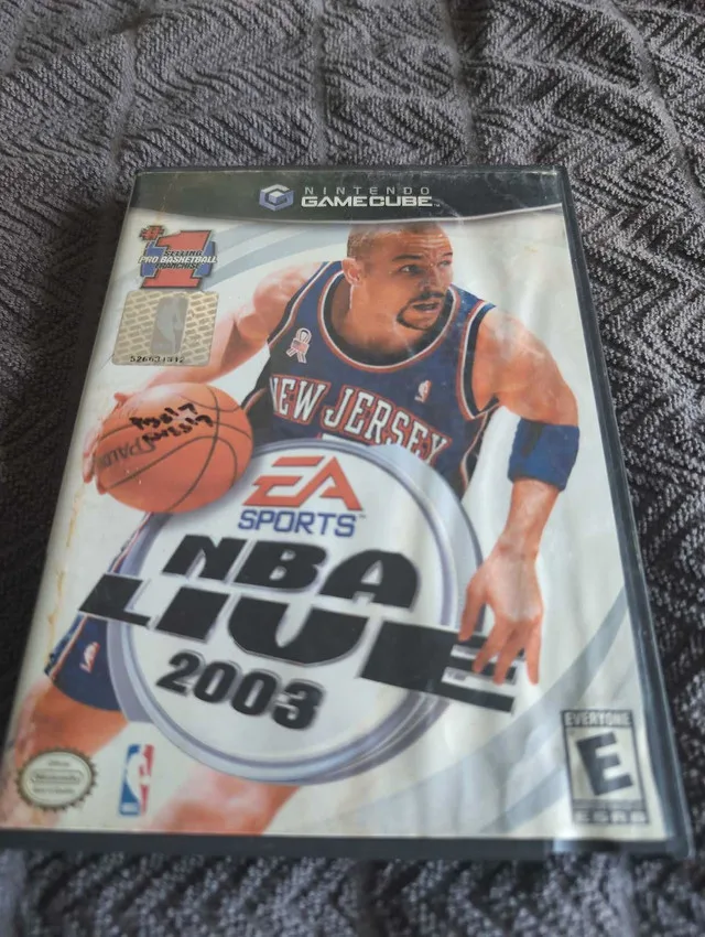 GameCube NBA Live 2003 thumbnail
