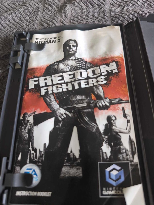 GameCube Freedom Fighters - photo 2
