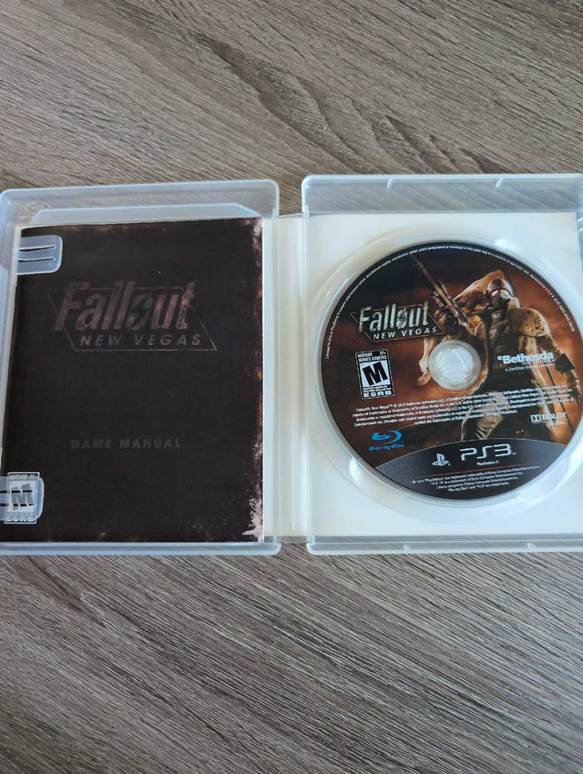 PS3 Fallout: New Vegas - photo 2