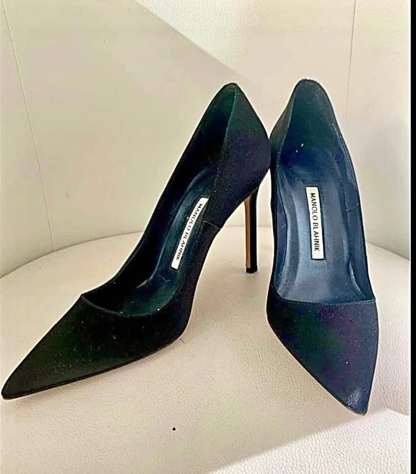 Heels MANOLO silk designer black stilettos Like new