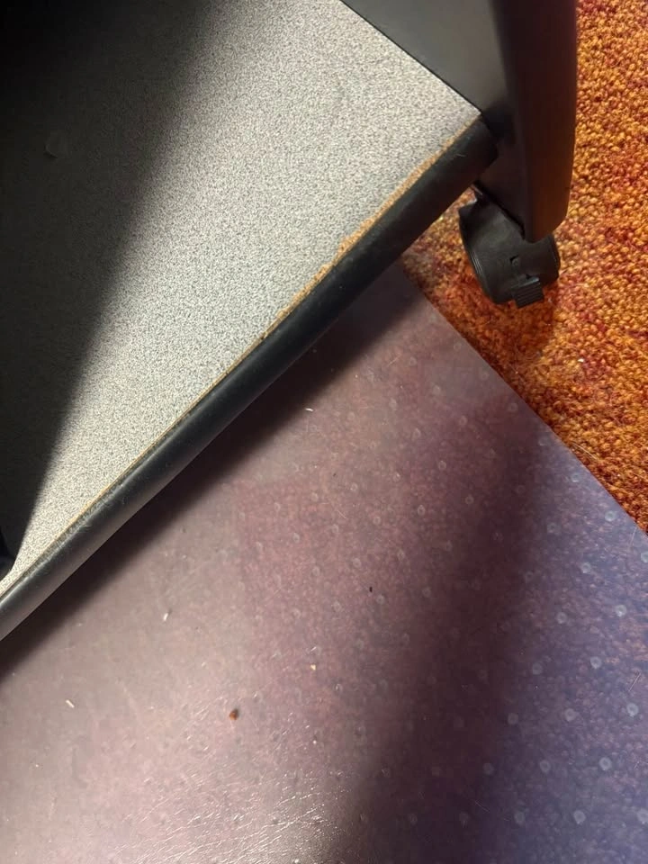 Computer Desk and Chair - photo 4