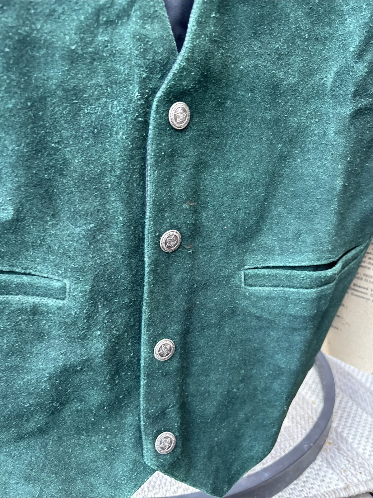 Vintage Medium Leather Vest - Tribes Green Suede - photo 3