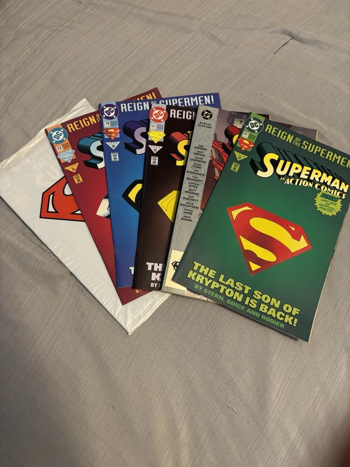 Near Mint Vintage 1993 Superman Comic Book Collection