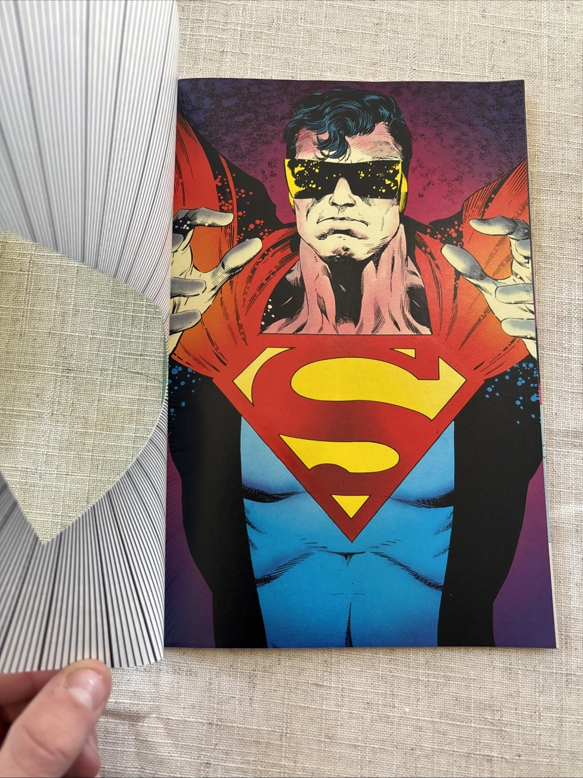 DC Comics Superman Action Comics 687 (June 1993) - photo 2