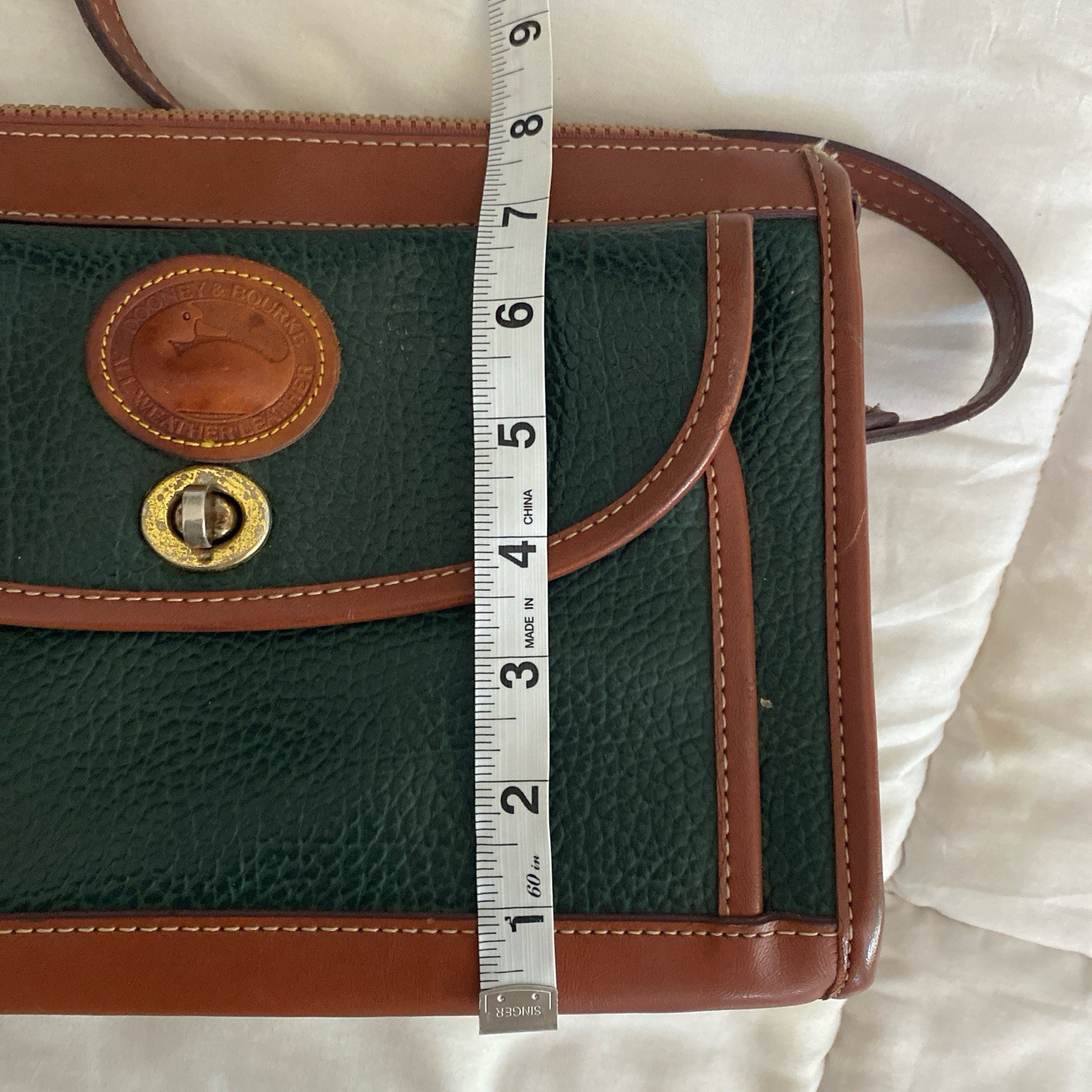 Vintage Dooney & Bourke All-Weather Leather Shoulder Bag - photo 5