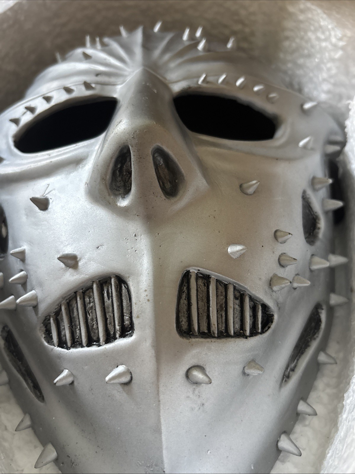 SPIKE HOCKEY HALLOWEEN HANGING MASK - photo 2