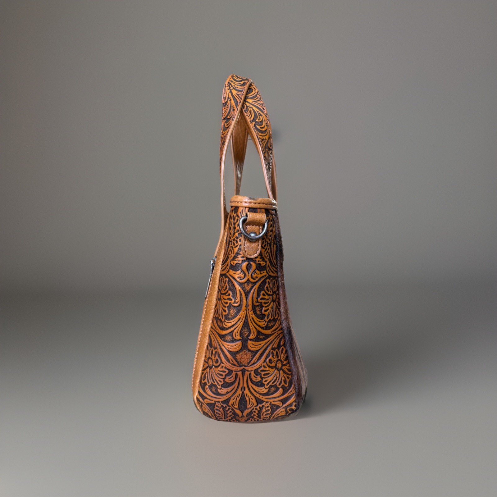 Chic Wrangler Floral Cowhide Leather Tote Bag - photo 5
