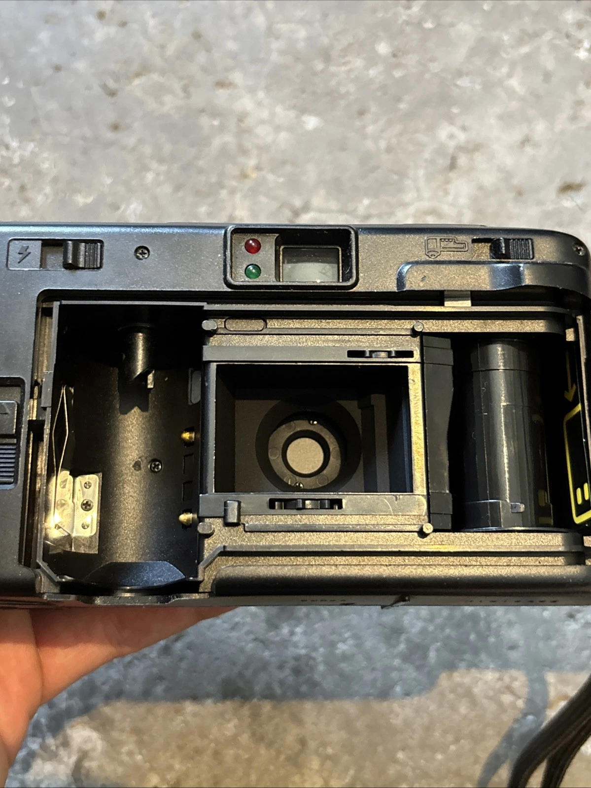 Vivitar Ps:20 Point And Shoot Camera - photo 5