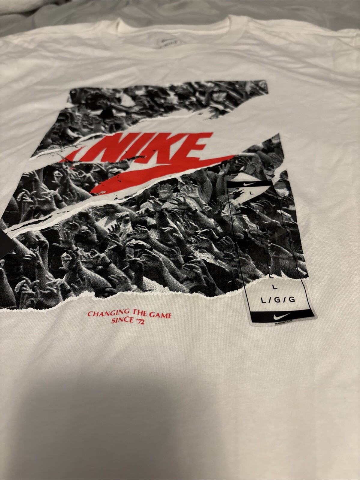 Nike Changing The Game Since ‘72 Shirt Lg. New With Tags - photo 2