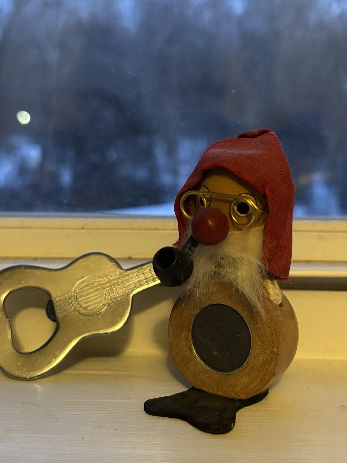 Vintage Magnetic Old Man Bobble Head Bottle Opener - photo 2