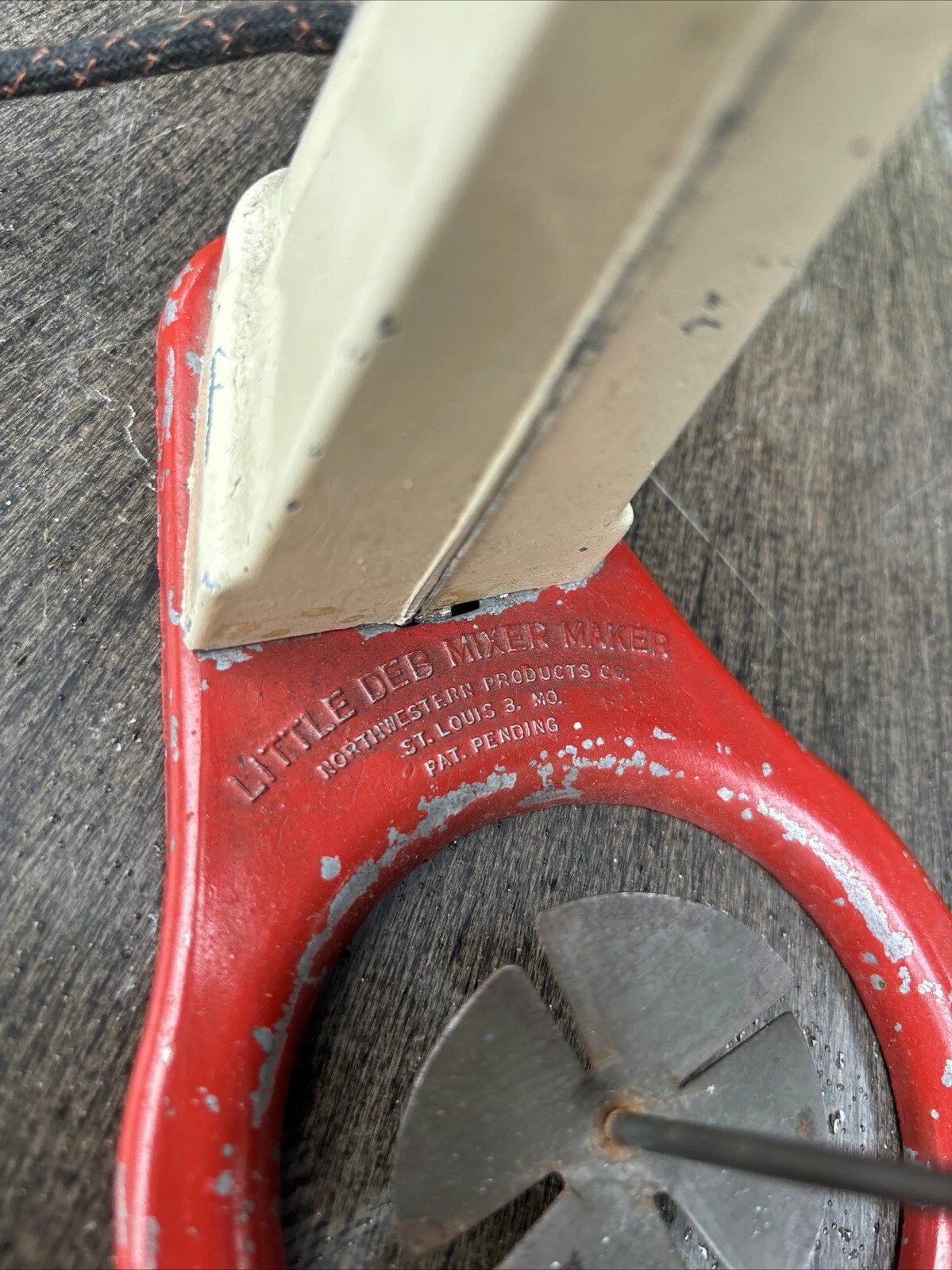Little Deb Mixer Maker: Northwester Products St. Louis Pat. Pend - photo 2