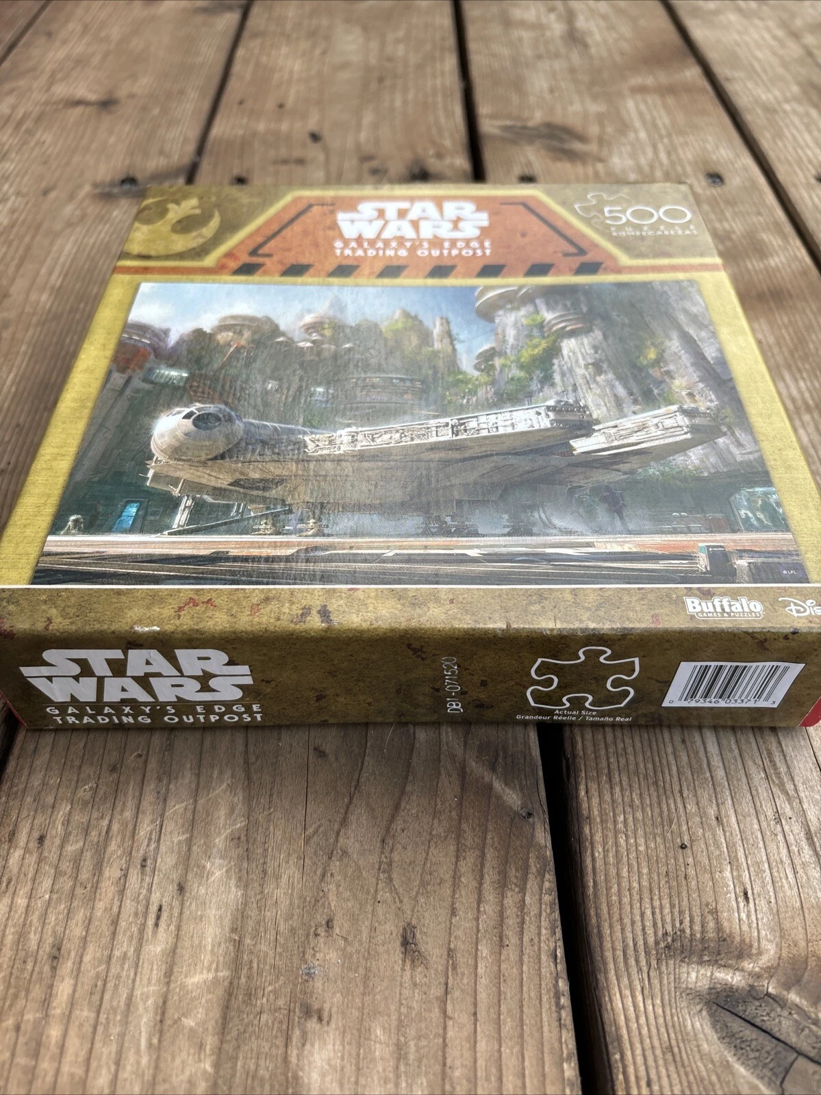 Disney Star Wars Galaxy's Edge Trading Outpost Puzzle 500 Pieces - photo 2