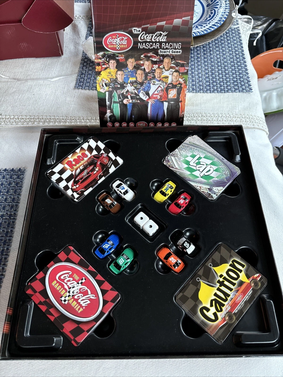 Vintage 2004 Coca Cola Nascar Racing Board Game - photo 2