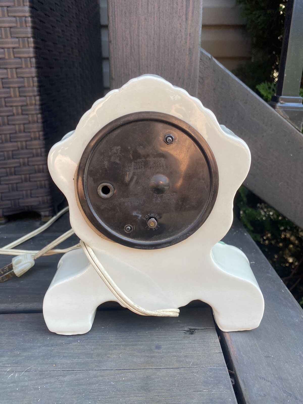 Vintage Coventry Porcelain Clock Made In U.S.A. - photo 3