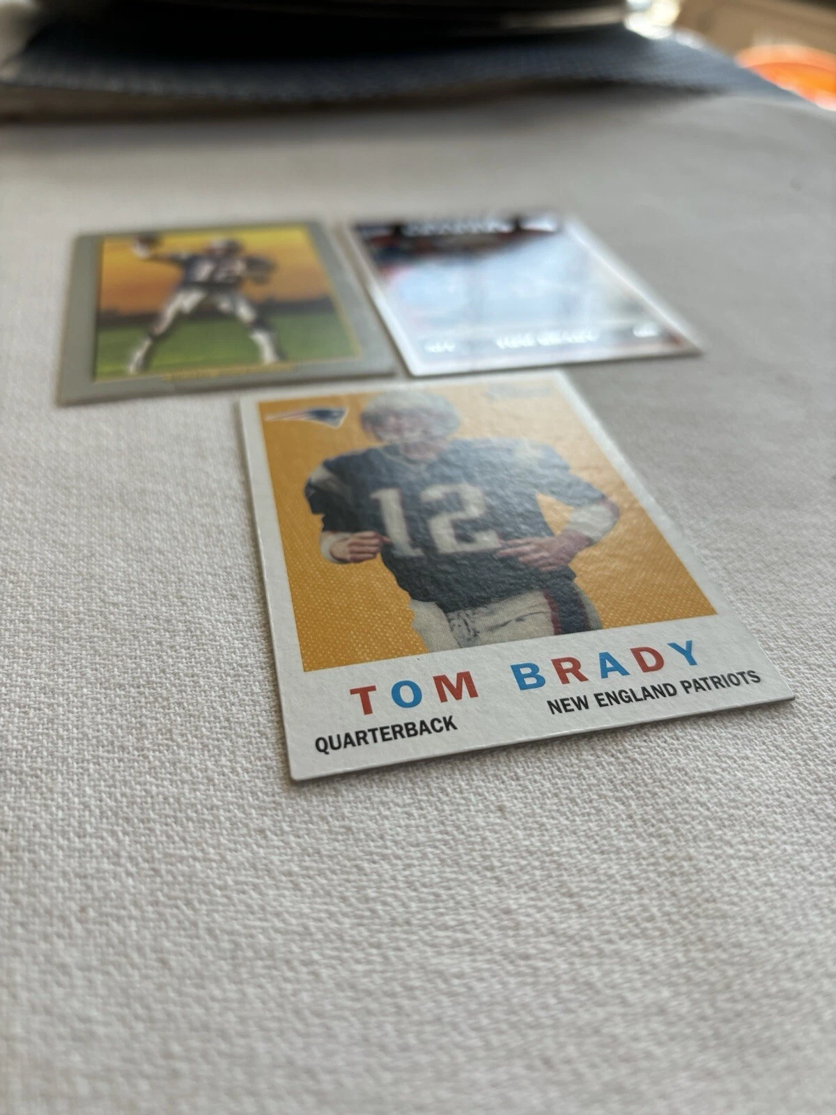 3 Tom Brady Base Cards: 2006 and 2005 - photo 2