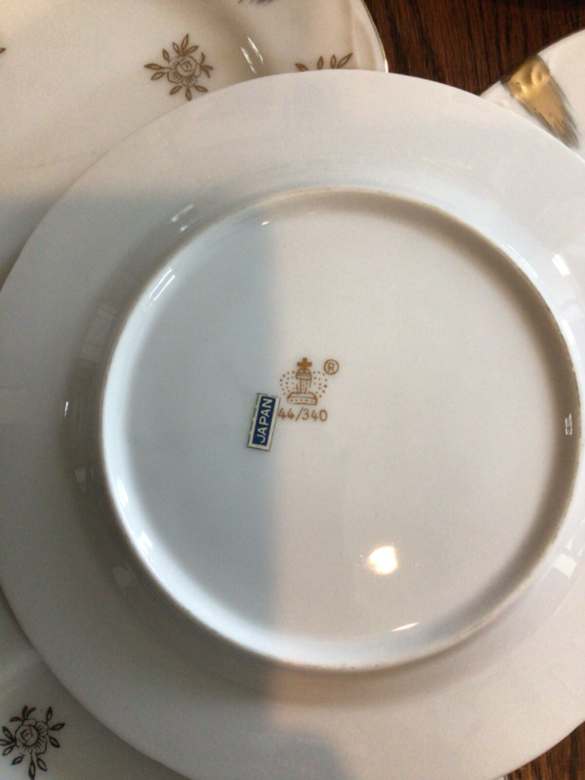 6 Unlabeled Porcelain Japanese Plates 44/340 - photo 4