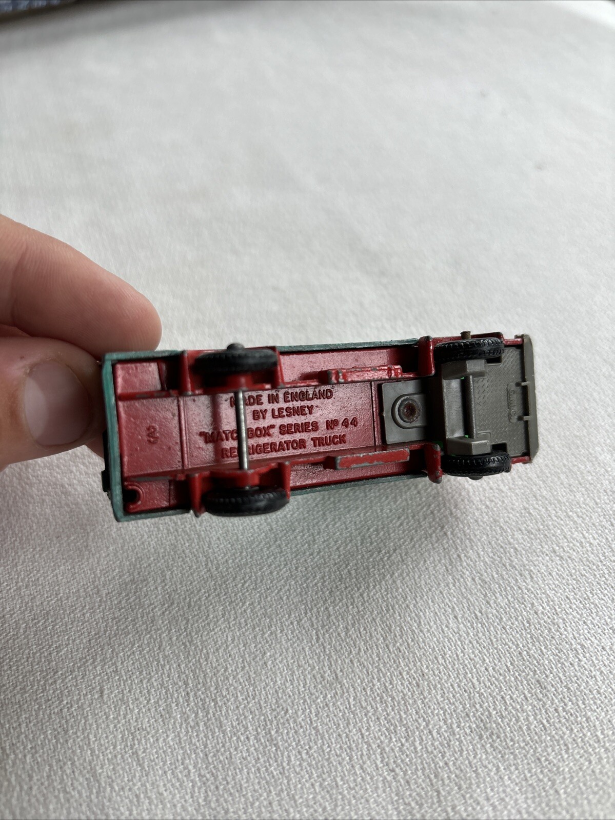 Vintage Lesney Matchbox No 44 Refrigerator Truck - photo 4