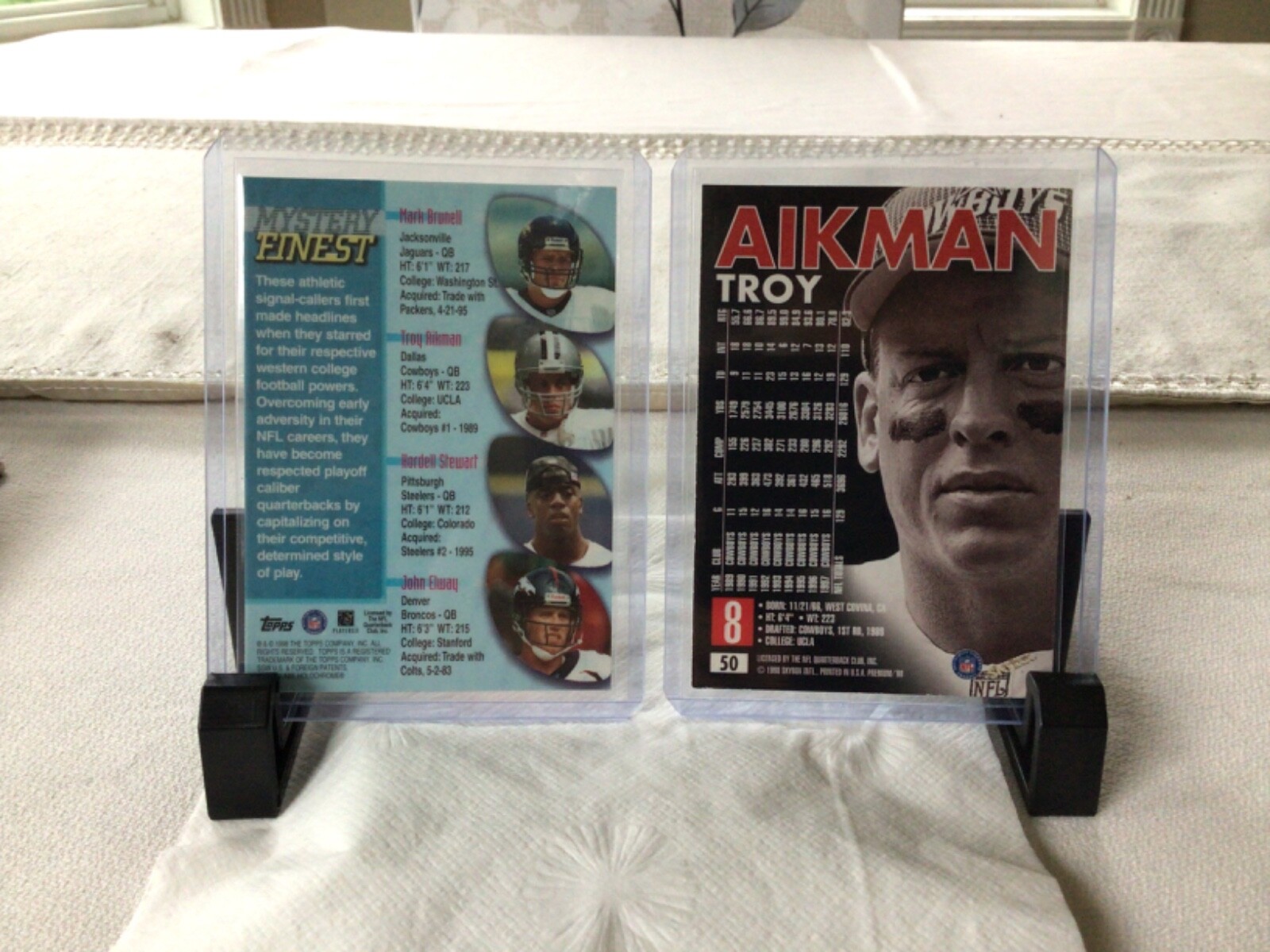 1998 Topps Mystery Finest Troy Aikman & Skybow Card - photo 2