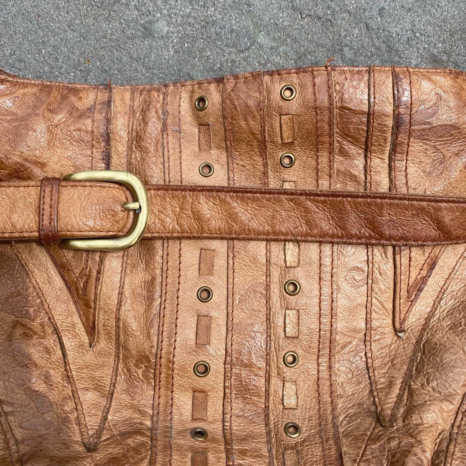 Cabin Creek tan genuine leather shoulder bag - photo 3