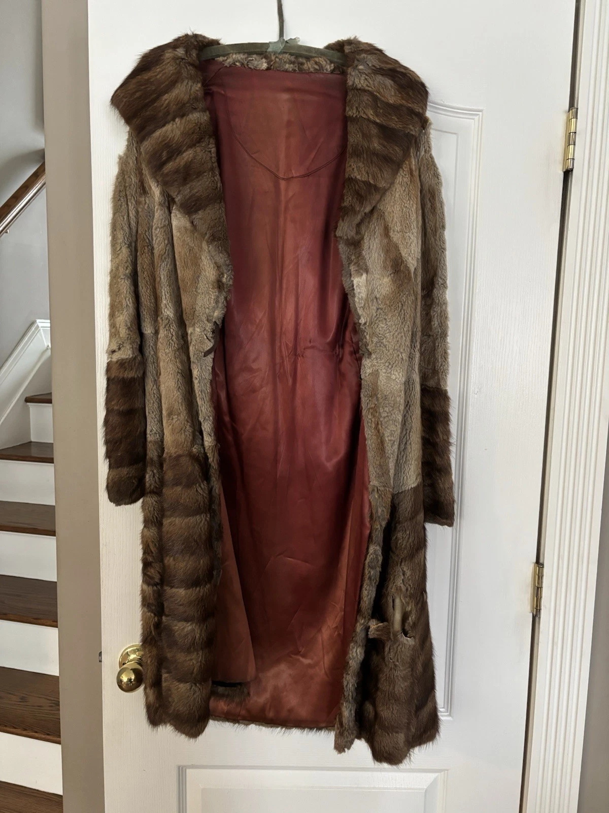 Vintage 1900s Muskrat/Coyote Fur Women's Jacket - photo 2