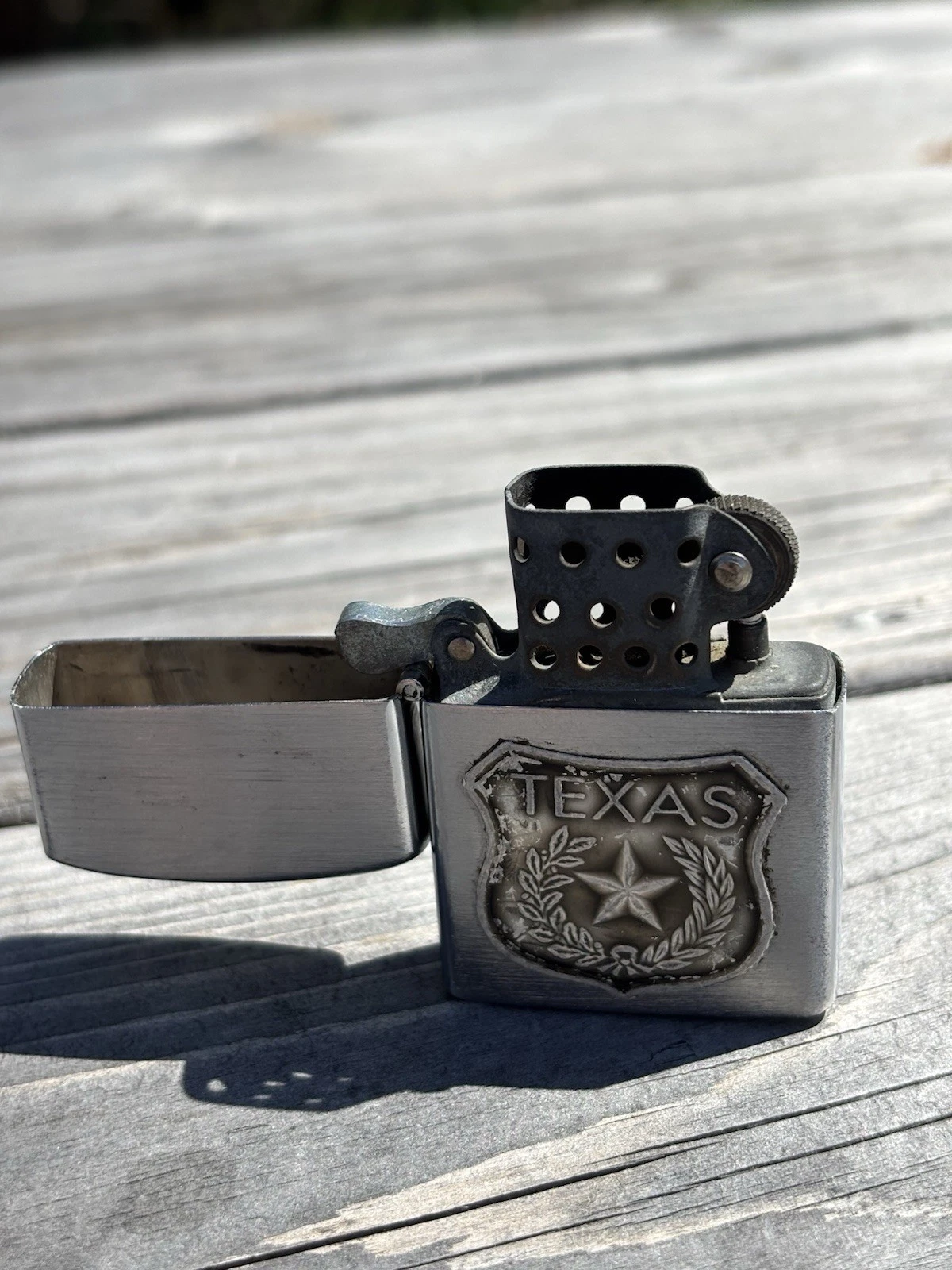 Vintage Supreme Texas Star Emblem Lighter - photo 4