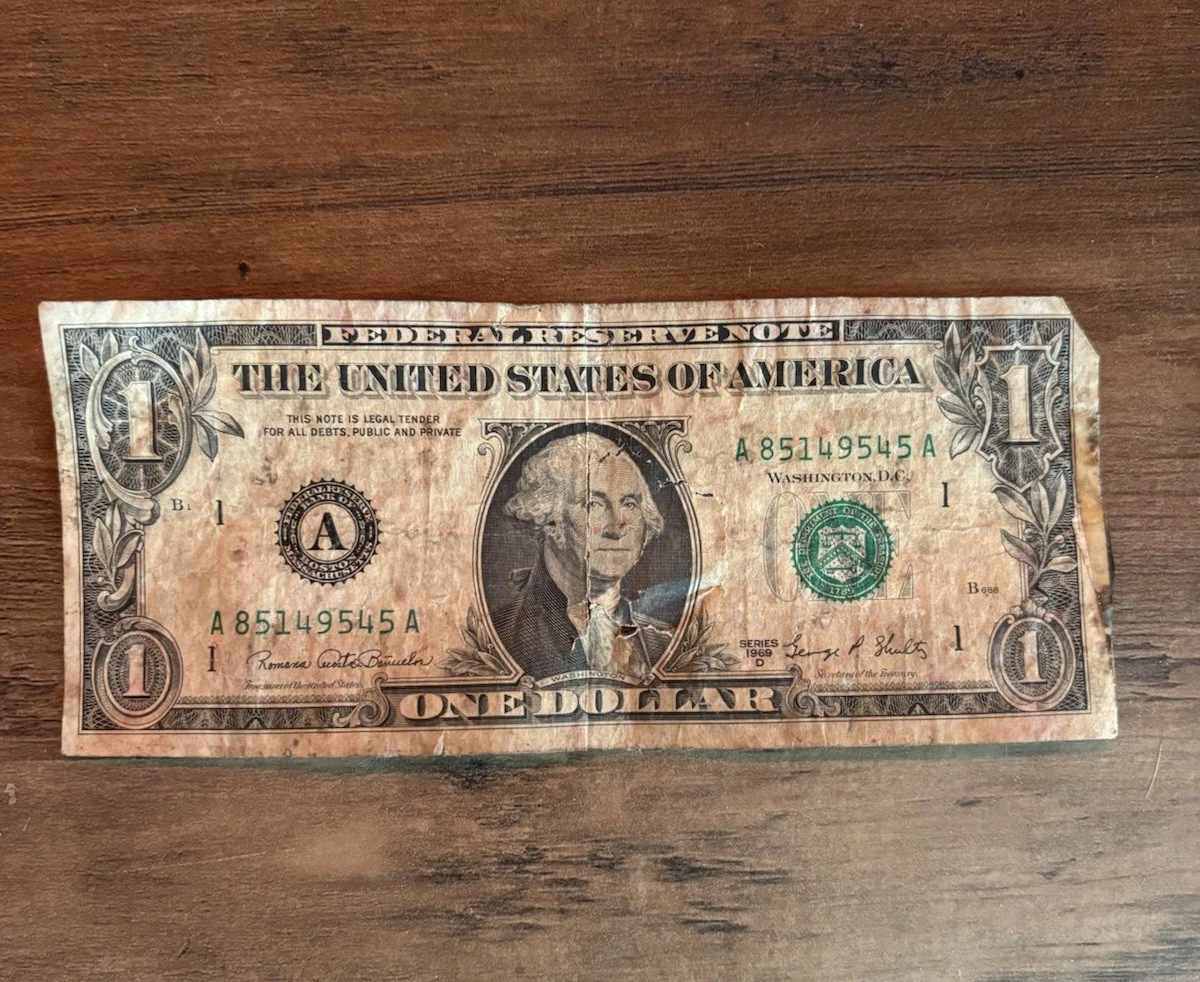 1969 D $1 Federal Reserve Note - Circulated USA