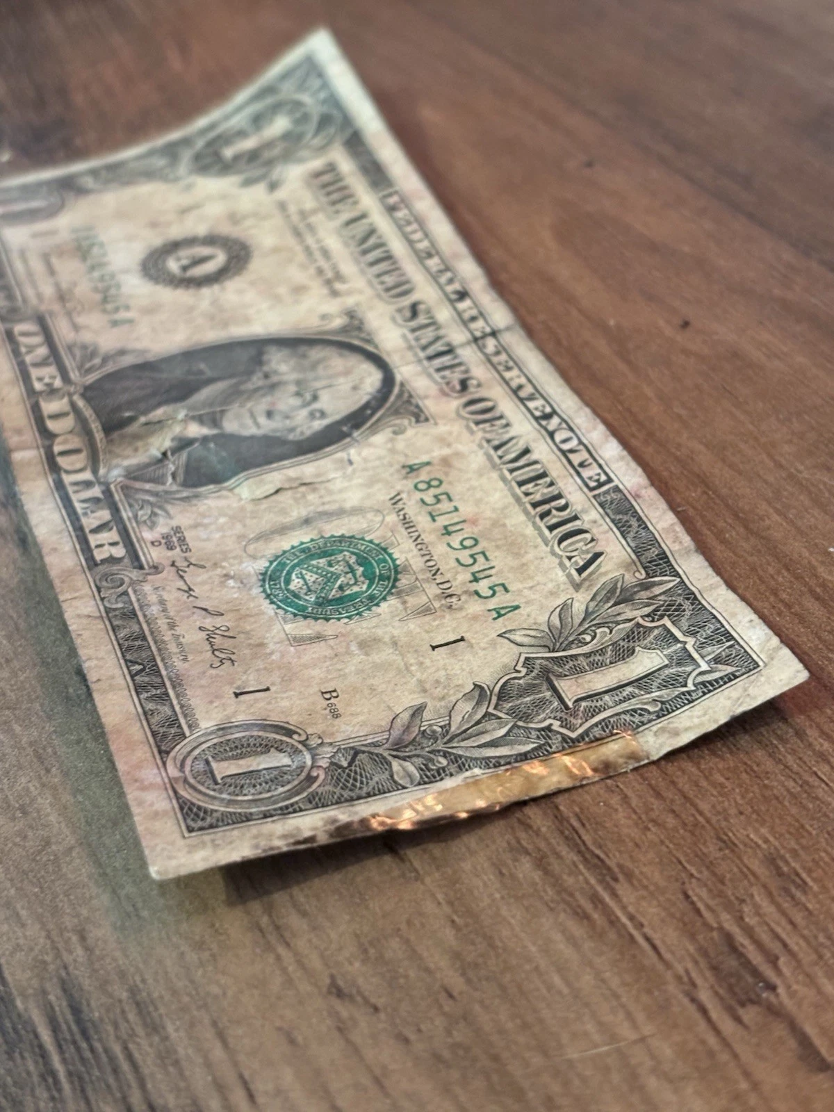 1969 D $1 Federal Reserve Note - Circulated USA - photo 3