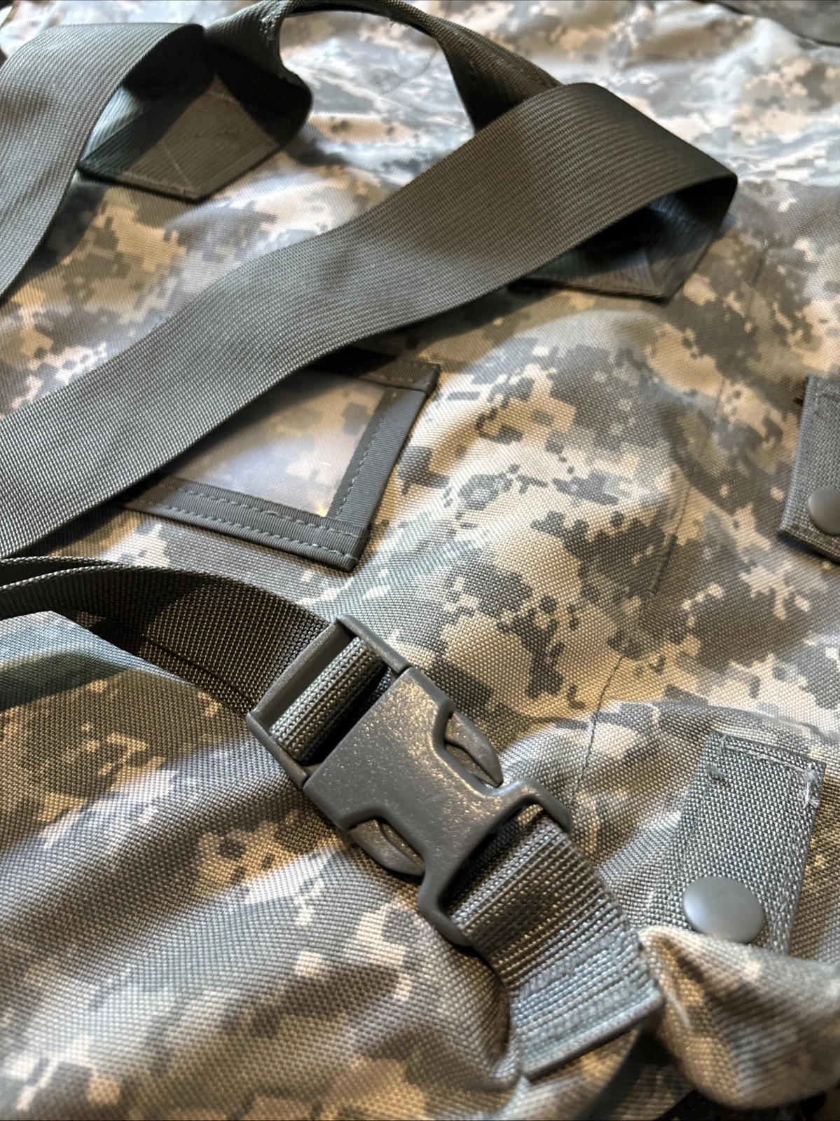 US Military Backpack ACU Digital Camo - photo 4
