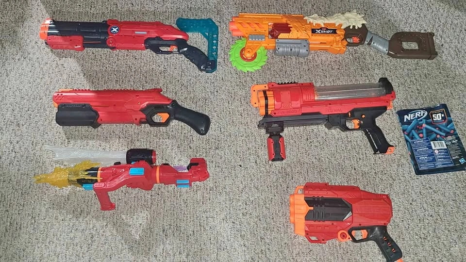 Nerf Guns and Accessories - 10 Guns Total