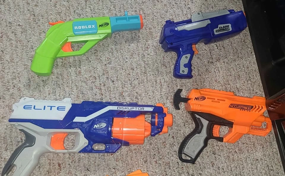 Nerf Guns and Accessories - 10 Guns Total - photo 3