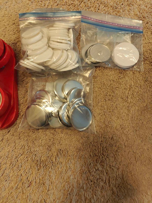Nice2Have Button Maker - photo 5