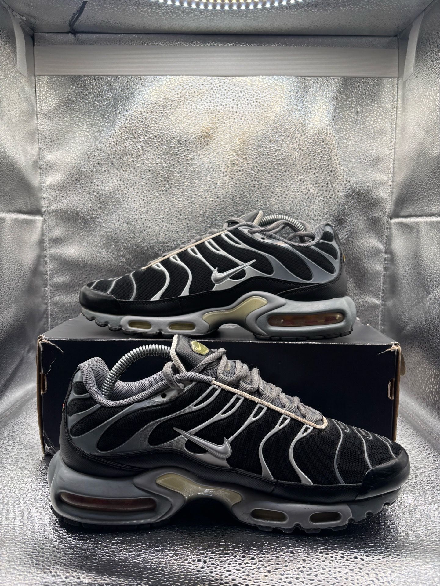 Nike Air Max Plus Cool Grey Wolf Grey - photo 5
