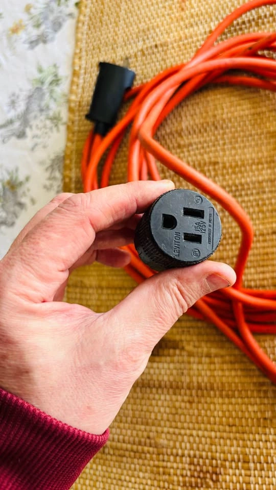25 ft 14/3 Outdoor Extension Cord - photo 3