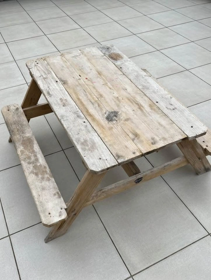 Kids Wooden Picnic Table With Hidden Craft/ Mud Pie Station - photo 2