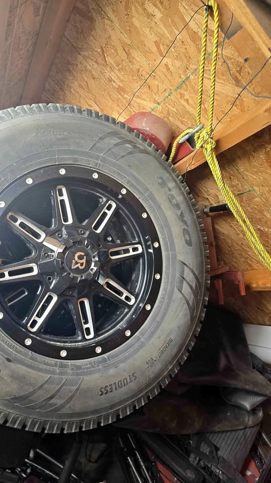 Chevy 17" Rims & Toyo Winter Tires - 6 Bolt