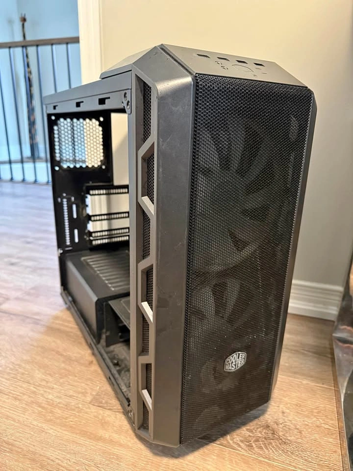 Cooler Master PC Case RGB 200mm fans (missing front panel)