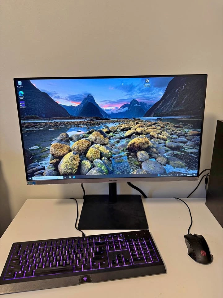 Samsung 27 inch Monitor SR650 Series (HDMI, DisplayPort)