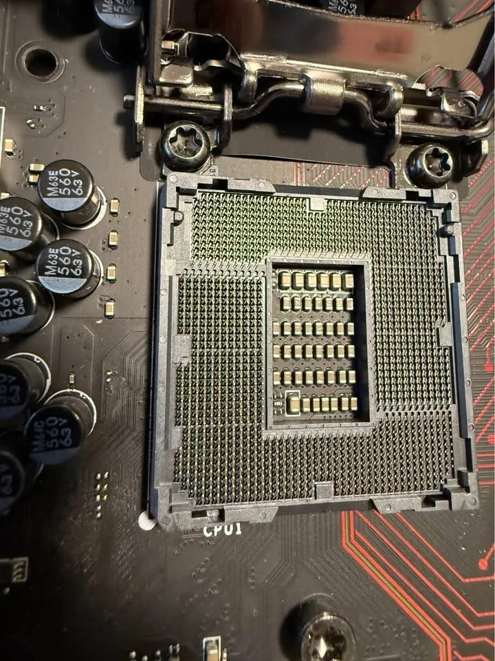 Broken Motherboards: MSI Z170 & Gigabyte Z170X - photo 2