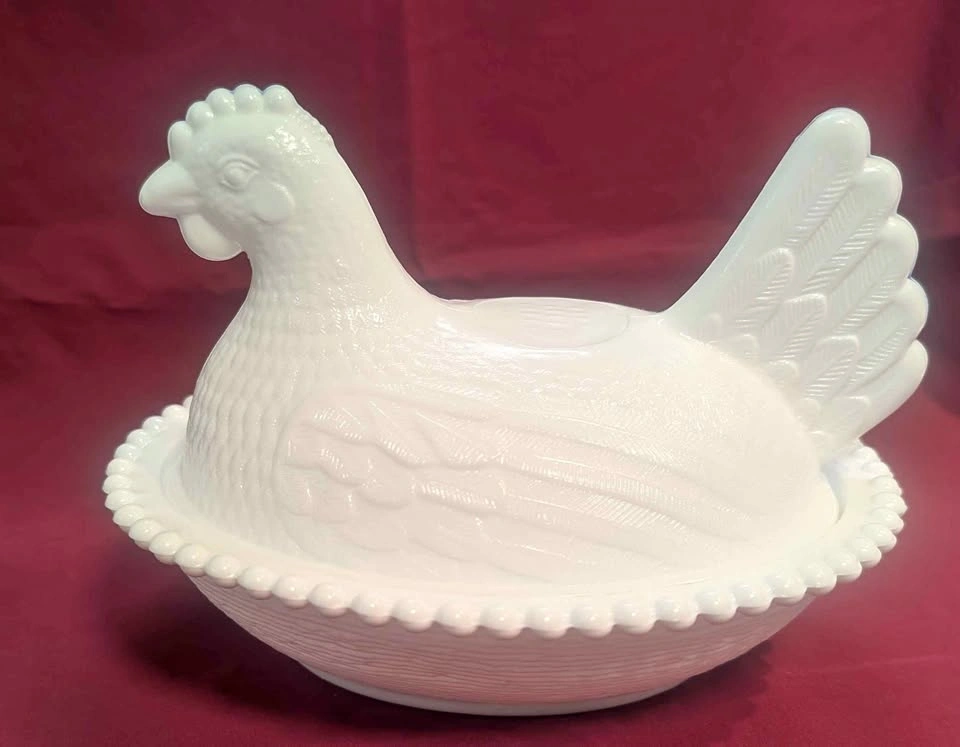 Vintage Indiana Glass Hen on a Nest, Milk Glass - offers welcome