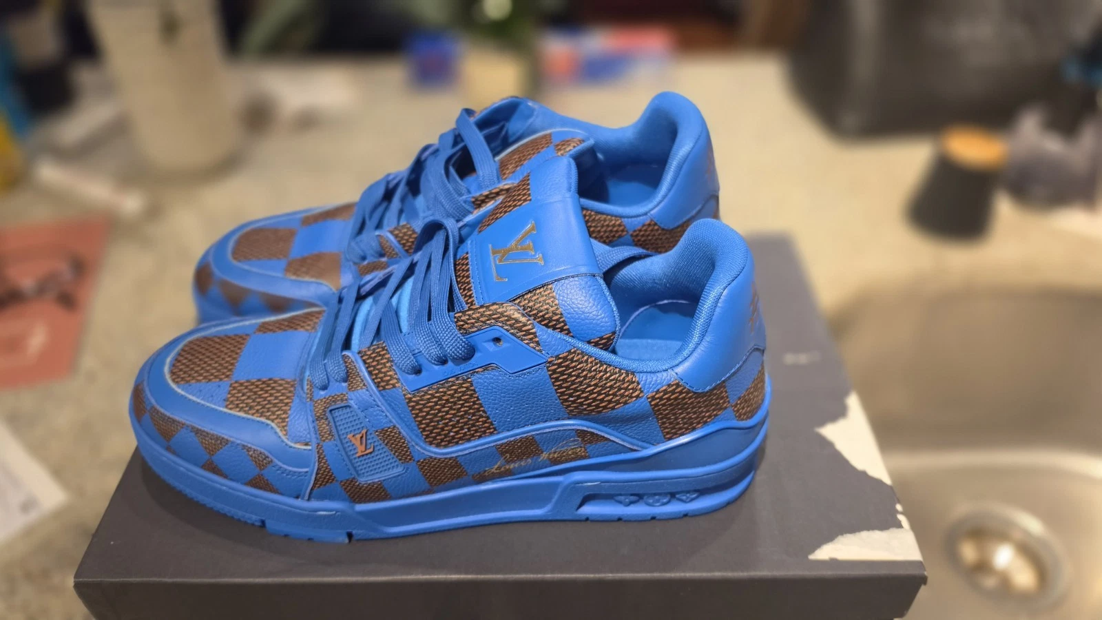 Men Pharrell Williams Louis Vuitton Trainers Size 7 - photo 2