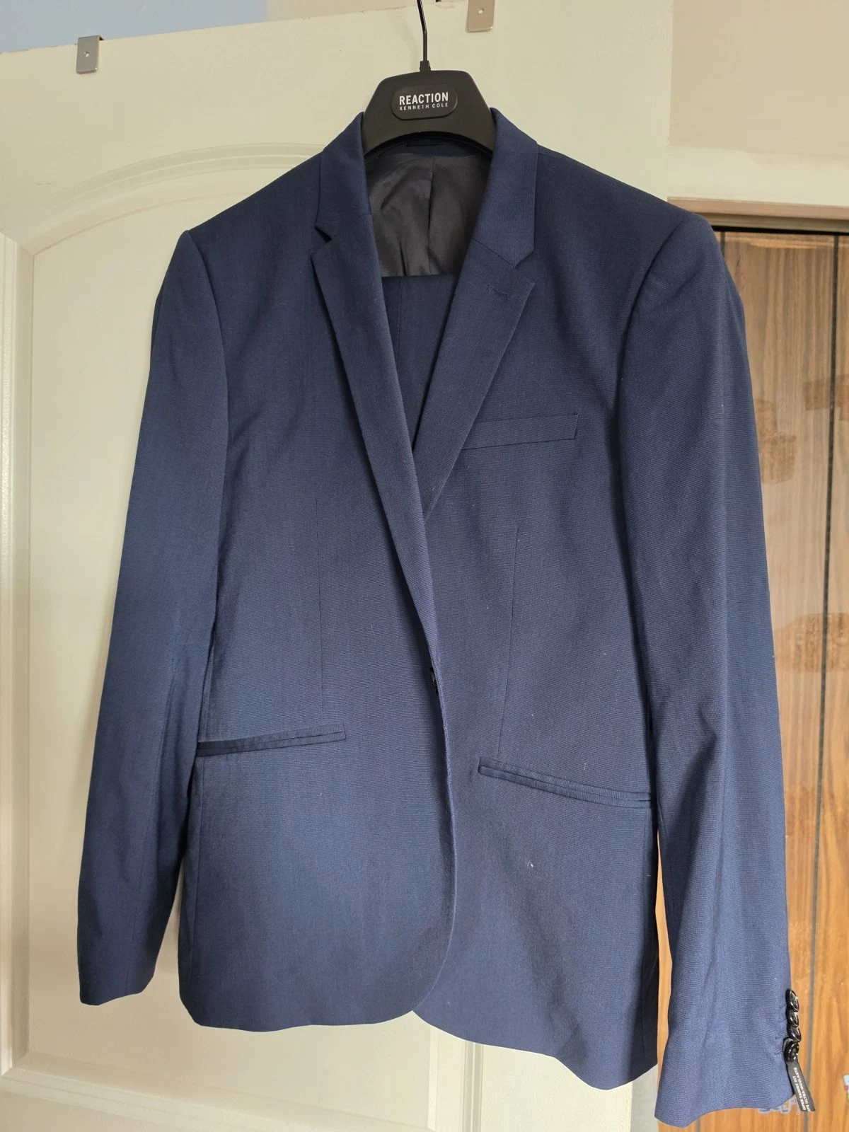 Men H&M Navy Slim Fit Suit Jacket 40R & Pants 33R