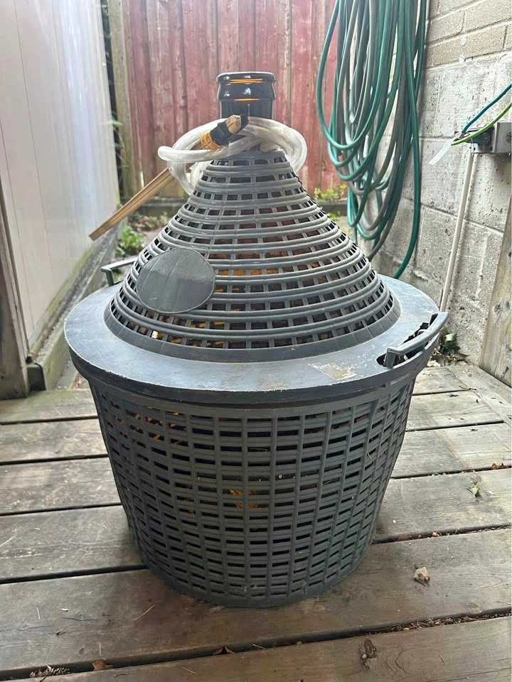2 Carboys & 3 Demijohns - Winemaking/Beer Supplies